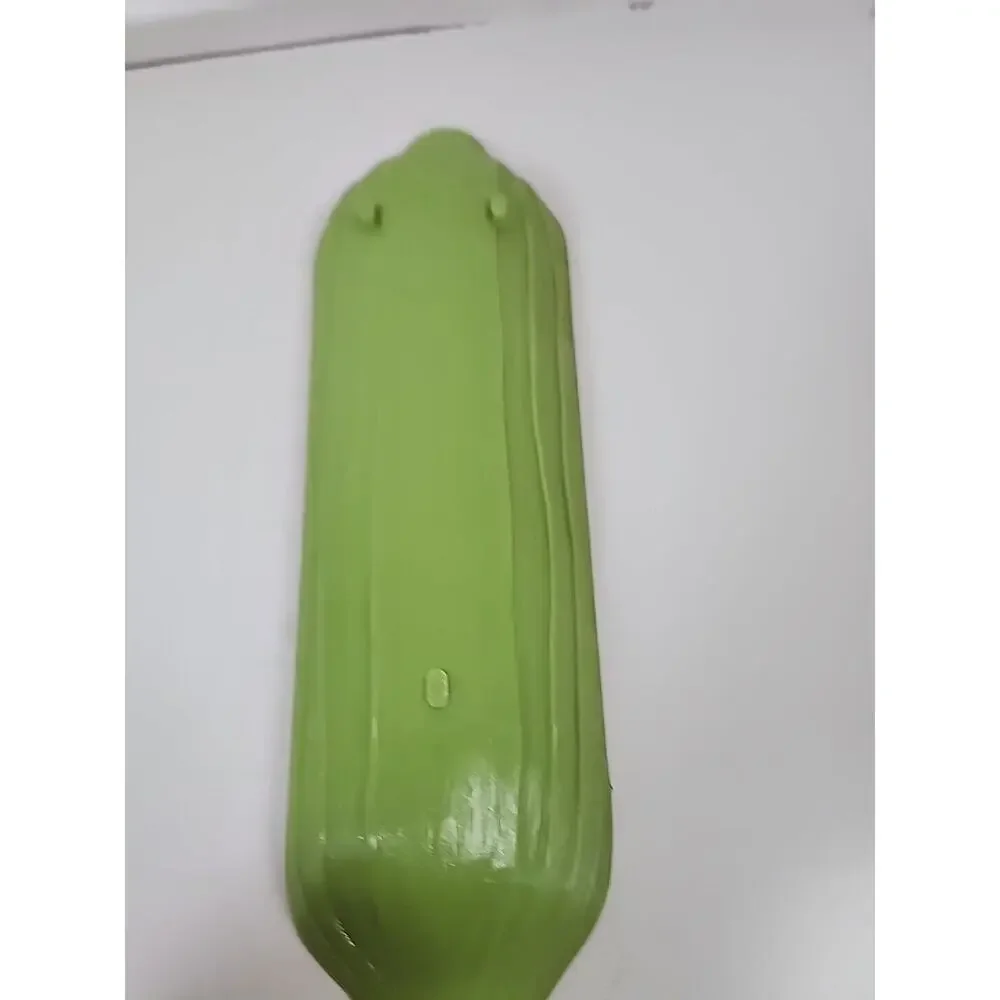 Royal Plastic Corn on the Cob Trays Holders Serving Plates Green 1970s Set Of 7